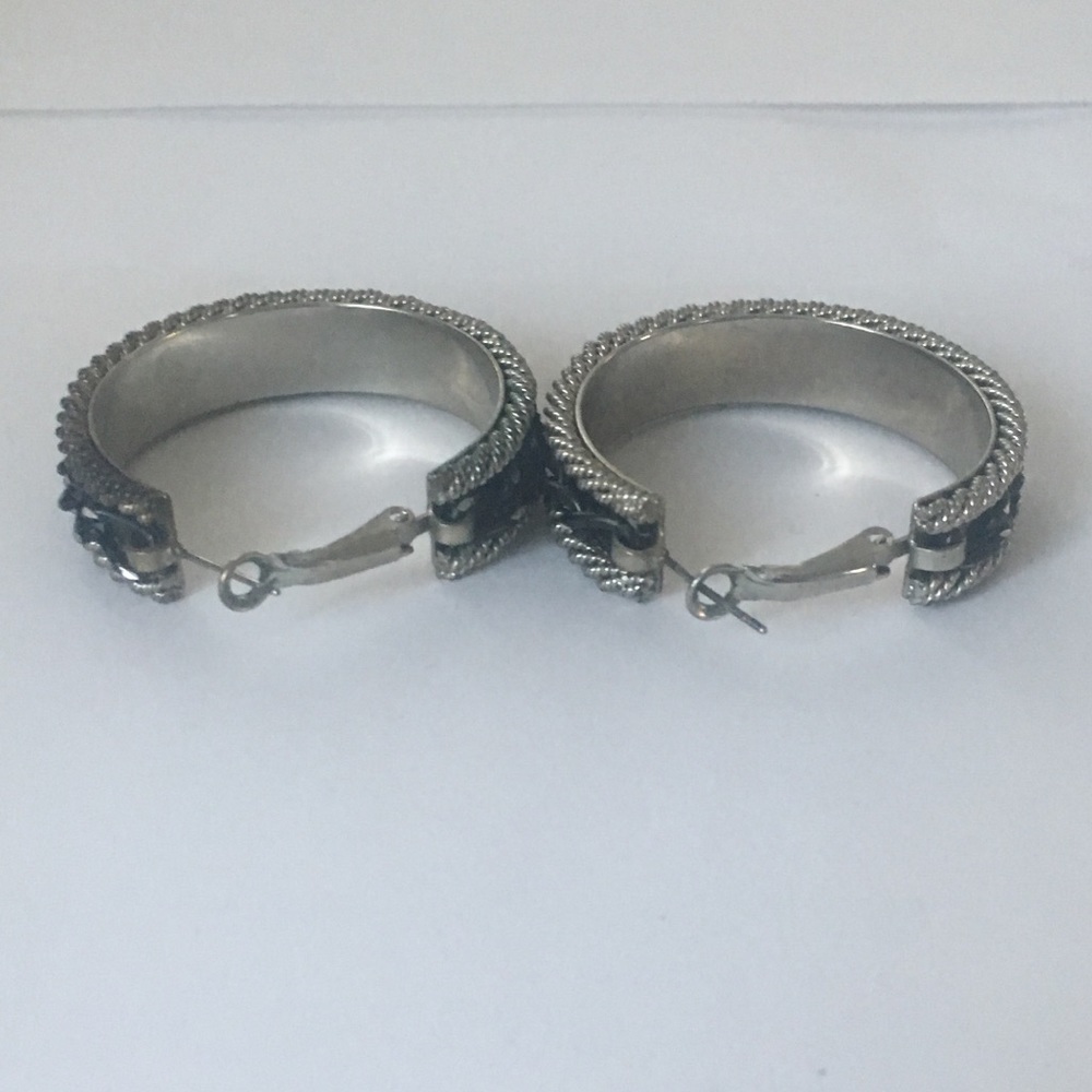 Chain Earrings - Picture 5 of 5